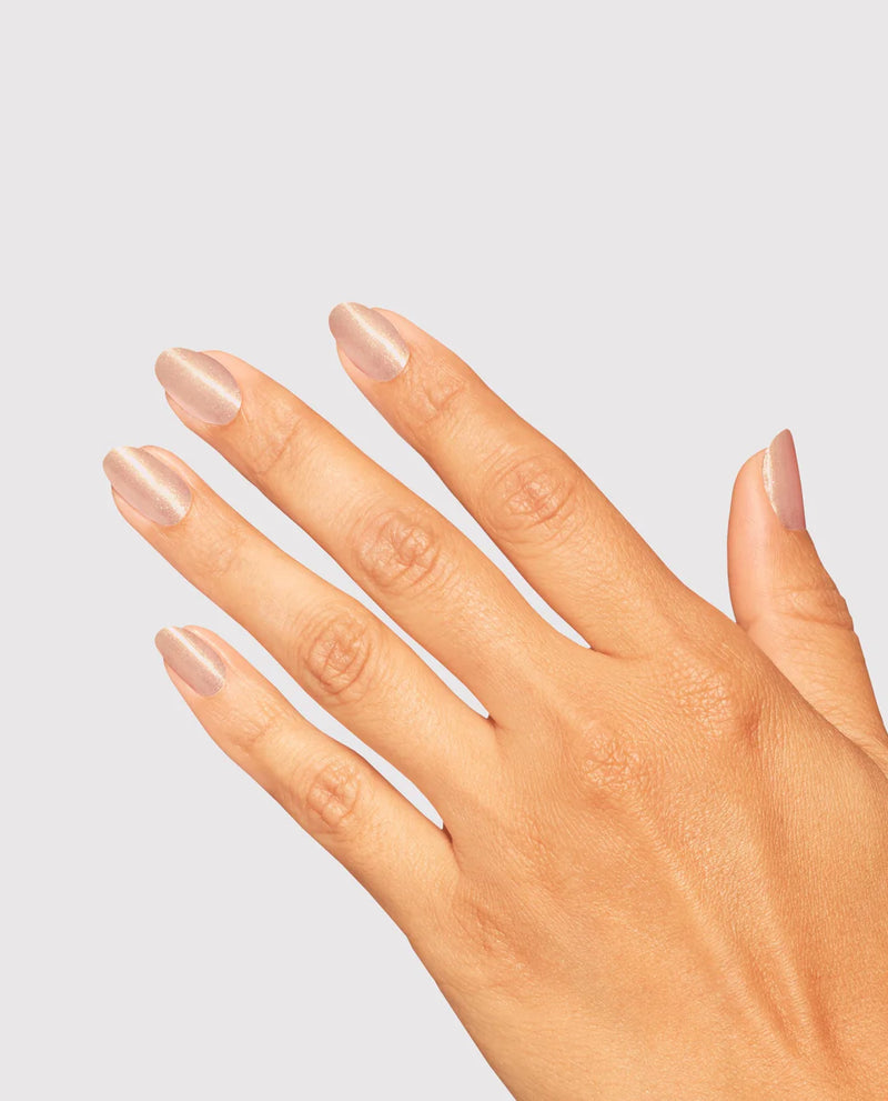 Mirror, Mirror on the Awe – OPI GelColor